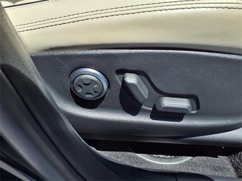 Used 2022 Genesis GV70 3.5T Sport w/ Sport Prestige Package image 30