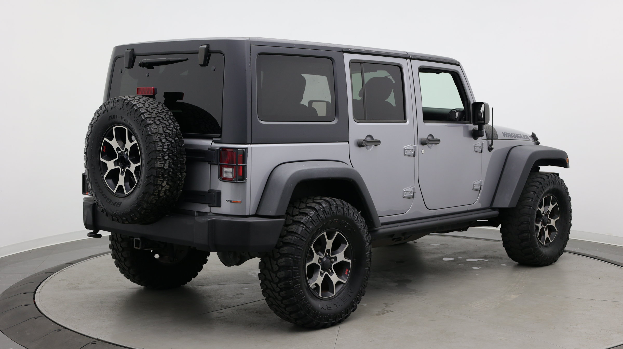 Used 2016 Jeep Wrangler Unlimited Sport AWD/4WD image 6