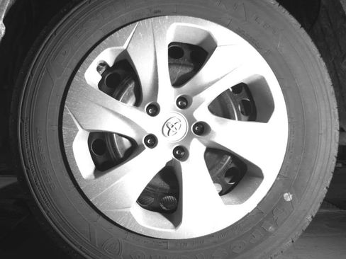 Certified 2025 Toyota RAV4 LE image 14