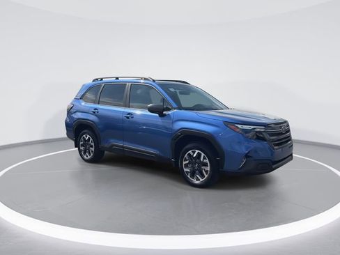 Used 2026 Subaru Forester Premium image 2