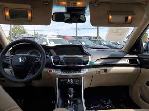 Used 2013 Honda Accord EX-L image 41