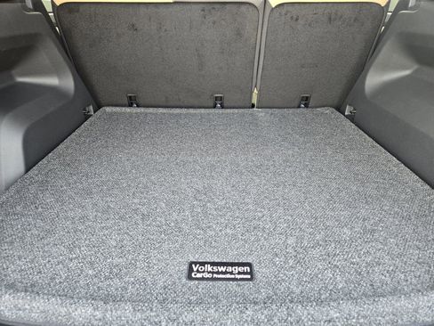 New 2026 Volkswagen Atlas Cross Sport SE image 23