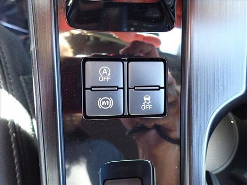 Certified 2026 Subaru Outback Premium AWD/4WD image 17
