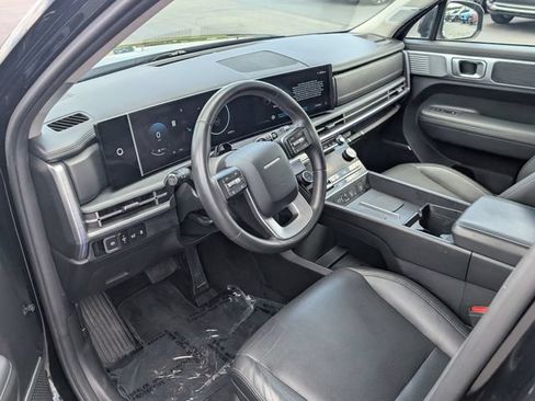 Used 2024 Hyundai Santa Fe Limited AWD/4WD image 12