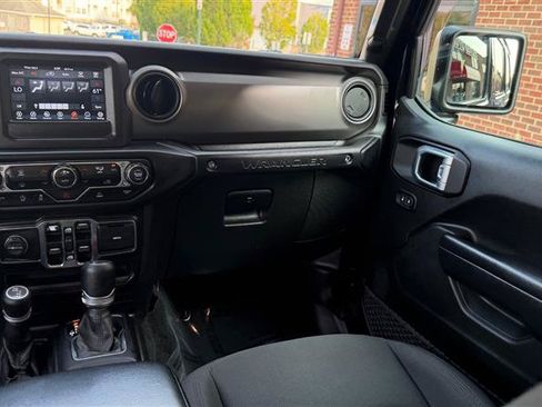 Used 2021 Jeep Wrangler Unlimited Sport AWD/4WD image 23
