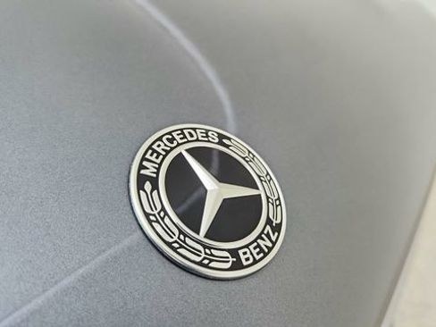 Used 2025 Mercedes-Benz GLS 450 4MATIC image 18