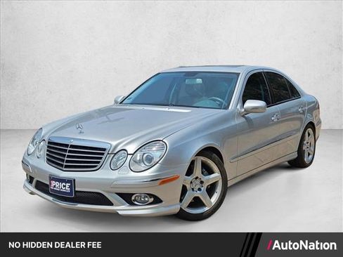 Used 2009 Mercedes-Benz E 350 Sedan image 1