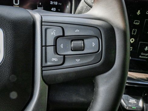 Used 2025 GMC Sierra 2500 Denali w/ Technology Package image 20