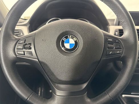 Used 2015 BMW 320i xDrive Sedan AWD/4WD image 16