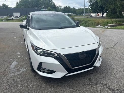 Used 2022 Nissan Sentra SR w/ SR Premium Package FWD image 26