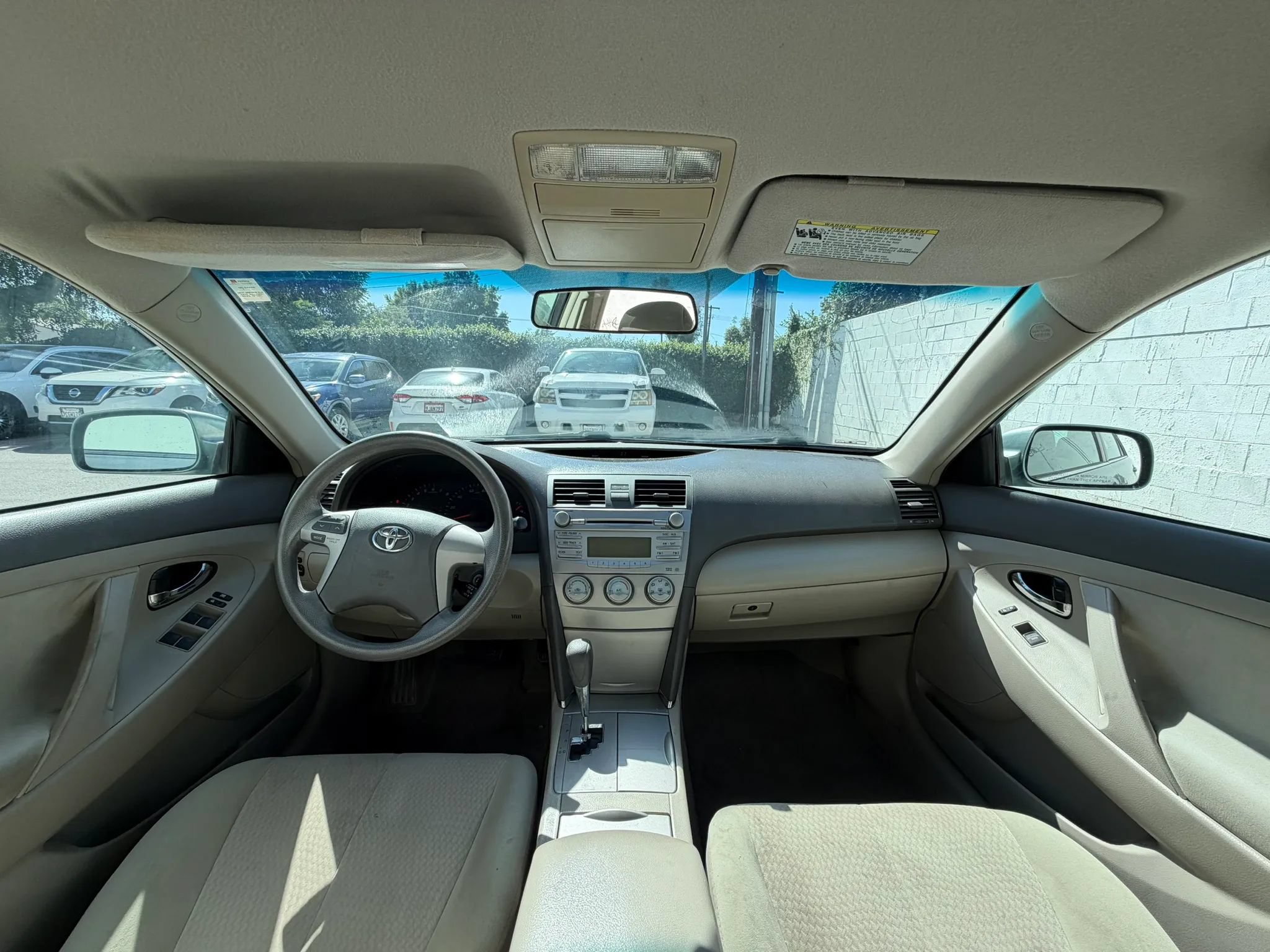Used 2011 Toyota Camry LE FWD image 31