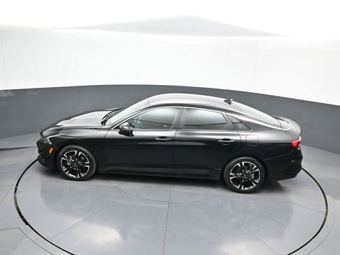 Used 2022 Kia K5 GT-Line image 40