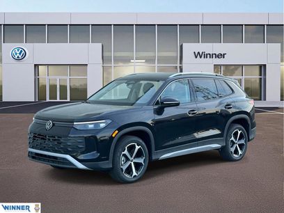 New 2026 Volkswagen Tiguan SE