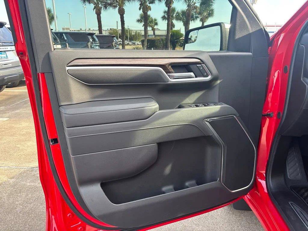New 2026 Chevrolet Silverado 1500 LT RWD image 27