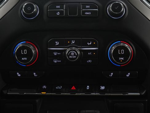 Used 2019 Chevrolet Silverado 1500 LT w/ All-Star Edition image 15