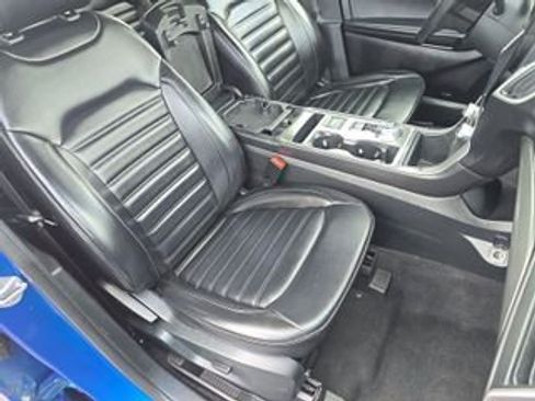 Used 2022 Ford Edge SEL w/ Convenience Package AWD/4WD image 12