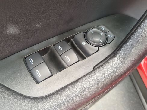 Used 2021 Chevrolet Blazer LT FWD image 22