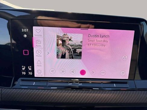 Certified 2024 Volkswagen Golf R 2.0T image 10