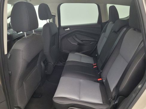 Used 2017 Ford Escape SE AWD/4WD image 18