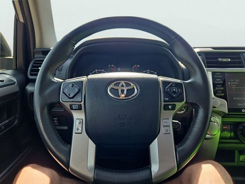Used 2020 Toyota 4Runner SR5 Premium w/ TRD Performance Package AWD/4WD image 22