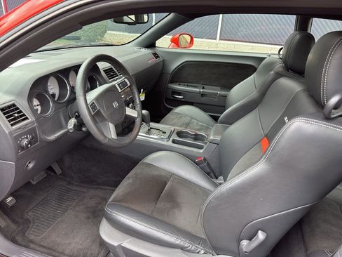 Used 2008 Dodge Challenger SRT8 image 23