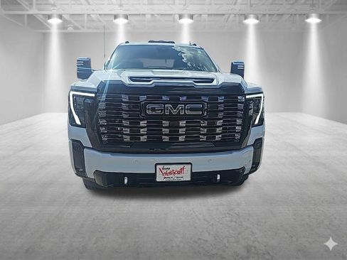 New 2026 GMC Sierra 3500 Denali Ultimate w/ LPO, Black Badging Package image 3