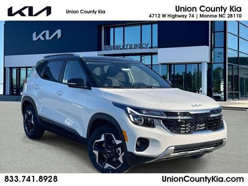 New 2026 Kia Seltos S image 1