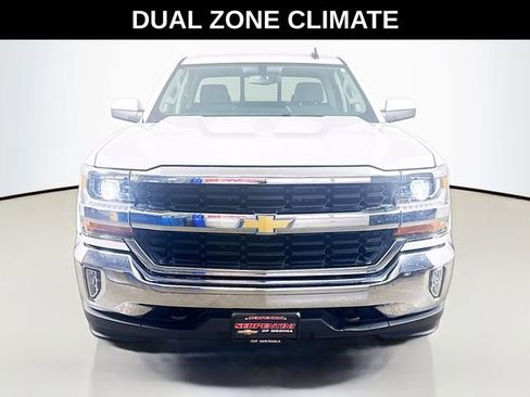 Used 2018 Chevrolet Silverado 1500 LT w/ All Star Edition image 4