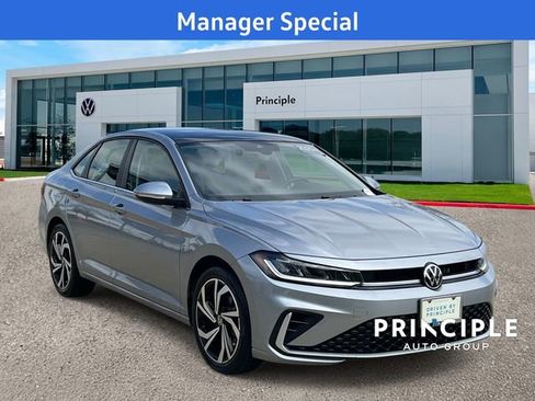 New 2025 Volkswagen Jetta SEL image 2