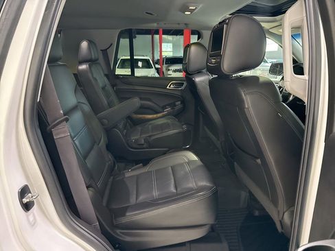 Used 2017 GMC Yukon Denali AWD/4WD image 40