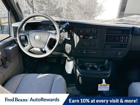 New 2025 Chevrolet Express 2500 w/ Chrome Appearance Package RWD image 19