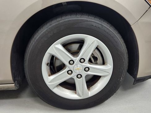 Used 2024 Chevrolet Malibu LT FWD image 9