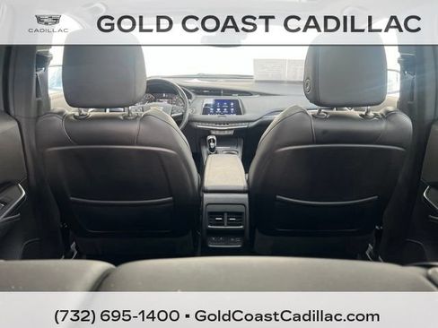 Certified 2023 Cadillac XT4 Luxury w/ Cold Weather Package AWD/4WD image 13