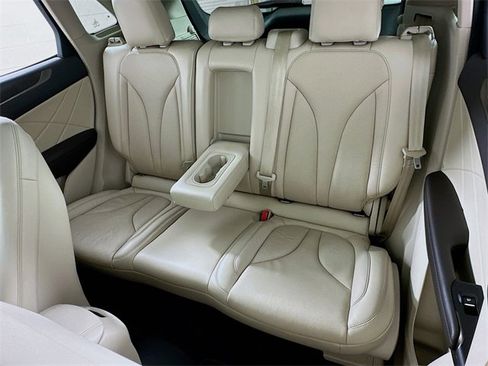 Used 2019 Lincoln MKC Reserve w/ MKC Technology Package image 11