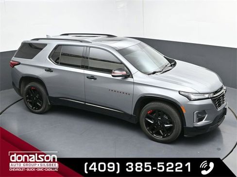 Used 2023 Chevrolet Traverse Premier w/ Redline Edition image 18