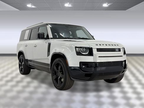 New 2026 Land Rover Defender 130 X-Dynamic SE AWD/4WD image 7