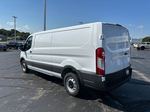 Used 2025 Ford Transit 150 Low Roof RWD image 6