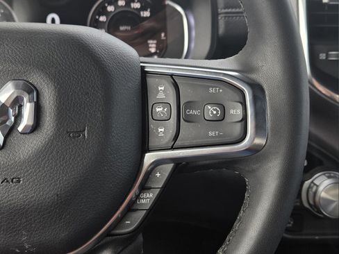 Used 2026 RAM 1500 Laramie AWD/4WD image 15