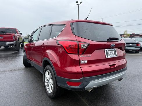 Used 2019 Ford Escape SE AWD/4WD image 9