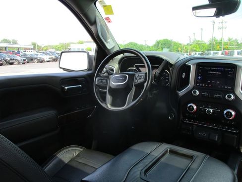 Used 2019 GMC Sierra 1500 Denali w/ Denali Ultimate Package AWD/4WD image 30