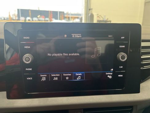 New 2026 Volkswagen Jetta SE FWD image 22
