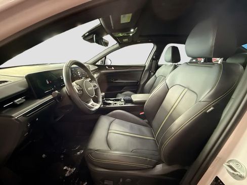 Used 2025 Kia K5 GT image 22