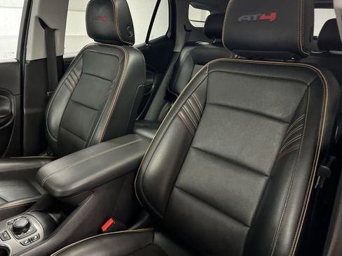 Certified 2023 GMC Terrain AT4 w/ Infotainment Package II AWD/4WD image 19