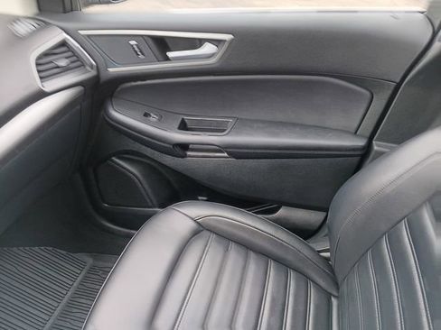 Used 2023 Ford Edge SEL w/ Convenience Package AWD/4WD image 10