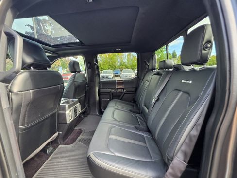 Used 2016 Ford F150 Platinum w/ Equipment Group 701A Luxury AWD/4WD image 13
