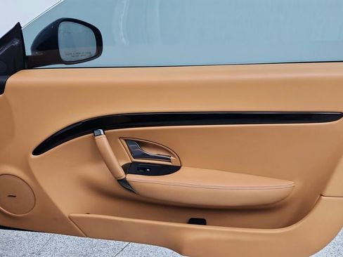 Used 2017 Maserati GranTurismo Sport image 33