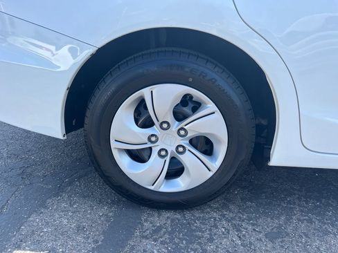 Used 2013 Honda Civic LX image 40