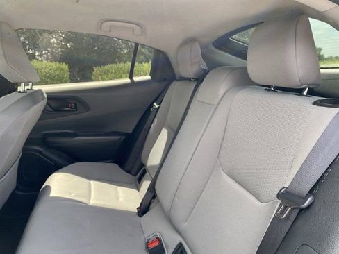 Used 2025 Toyota Prius LE FWD image 13
