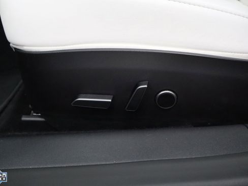 Used 2023 Tesla Model 3 Performance image 16