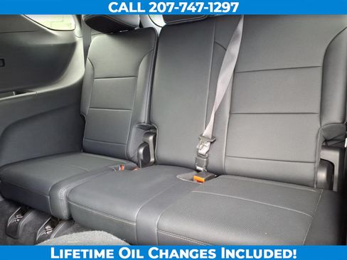 Used 2026 Chevrolet Traverse LT AWD/4WD image 15